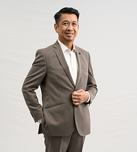 Fairuz Helmi